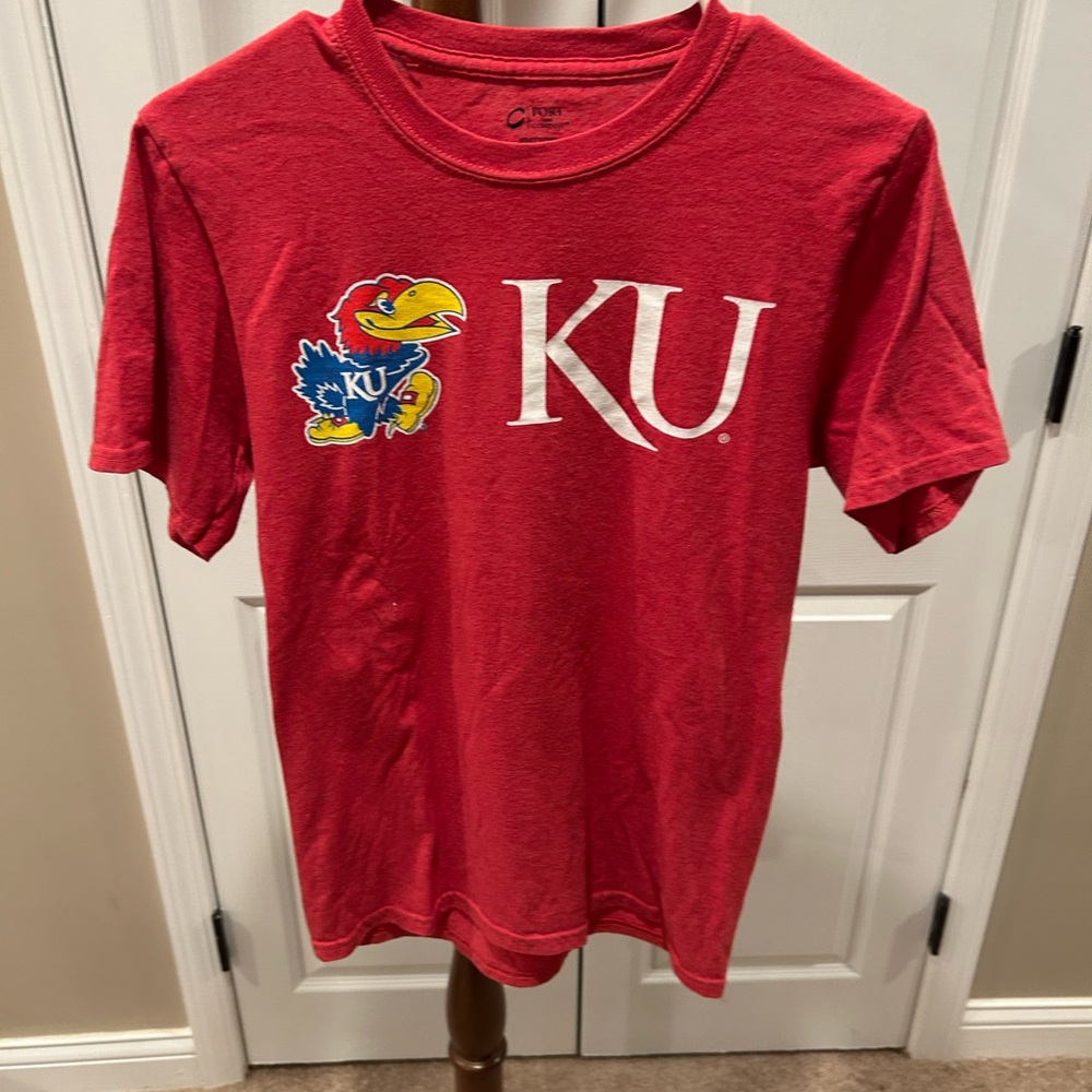 Kansas Jayhawks KU Tshirt faded red adult size small